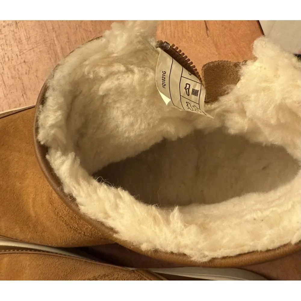 Koolaburra by Ugg Chestnut Brown Leather‎ & Suede Tynlee Zip Low Bootie Size 8